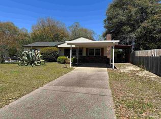 4694 Kingston Dr, Pensacola, FL 32526