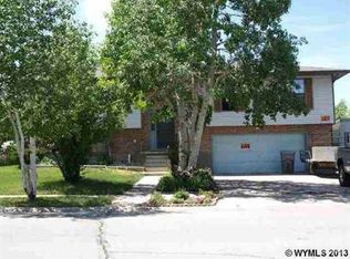 208 Dean Ave, Evanston, WY 82930