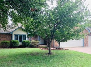 14311 E Castle Dr, Wichita, KS 67230