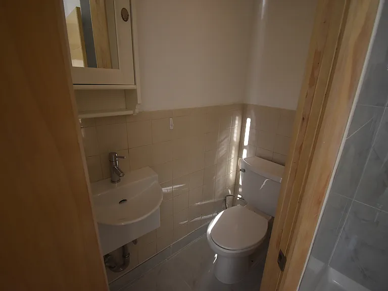 145 Smith St #2 — Photo 7