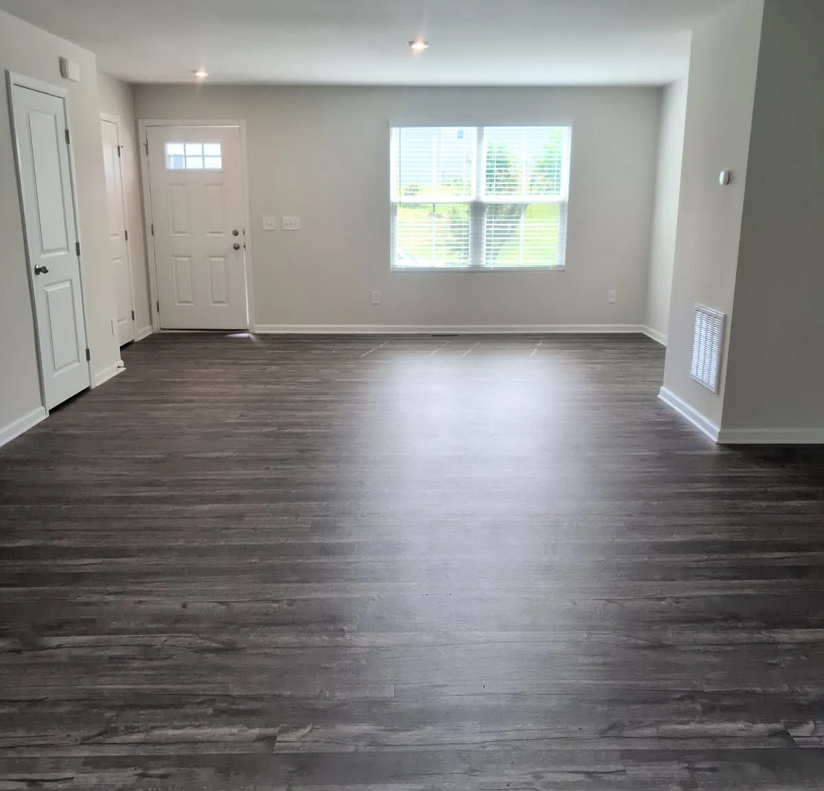 5 Bed, 3 Bath New Home in Inman $2495/month — Photo 3