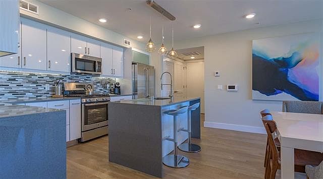 1st image of 222 1st St #4