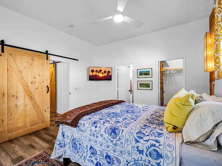 53980 Avenida Mendoza — Photo 18