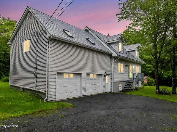 32 Kipawa Cres, Hammonds Plains, NS B4B 1N2