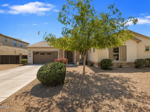 2827 E MUIRFIELD Street, Gilbert, AZ 85298