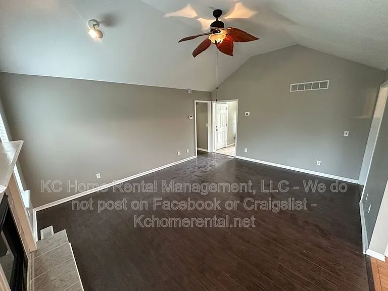 11314 N Lewis Ave — Photo 14