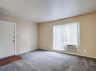2801 Knight St APT 304, Dallas, TX 75219