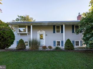 215 Woodglen Rd, Birdsboro, PA 19508