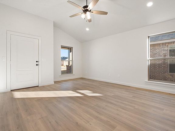 5th image of 13816 Gary Ave