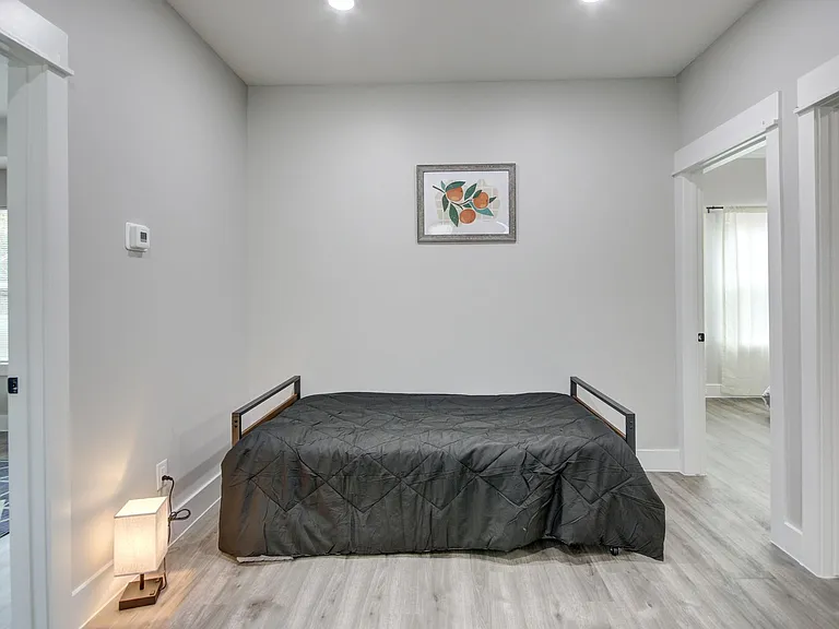 9305 Tower St — Photo 19