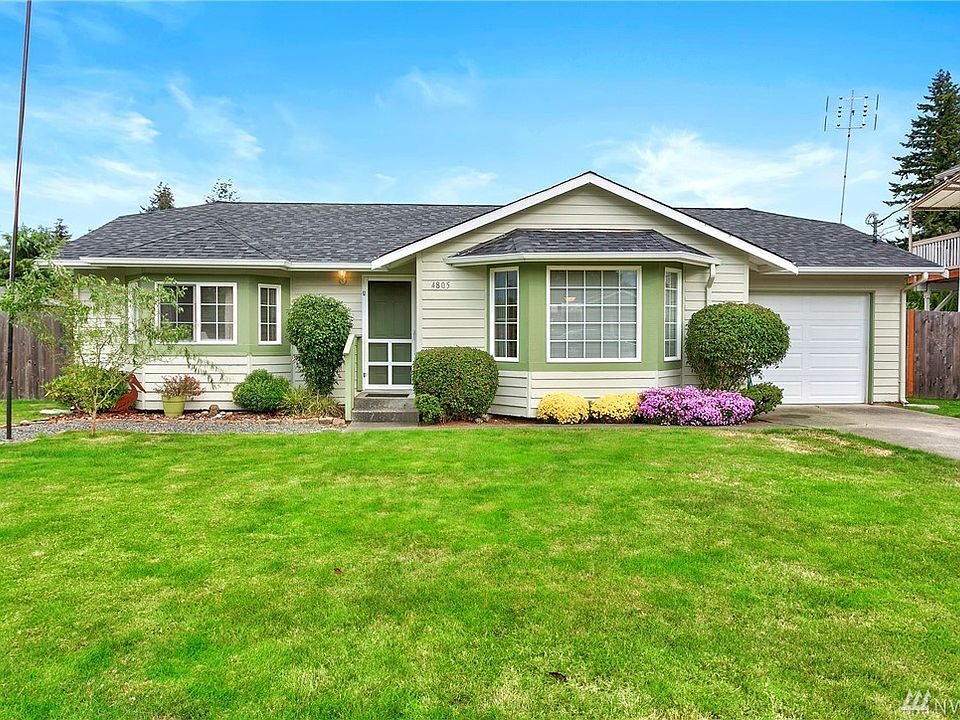 1st image of 4805 74th Pl NE