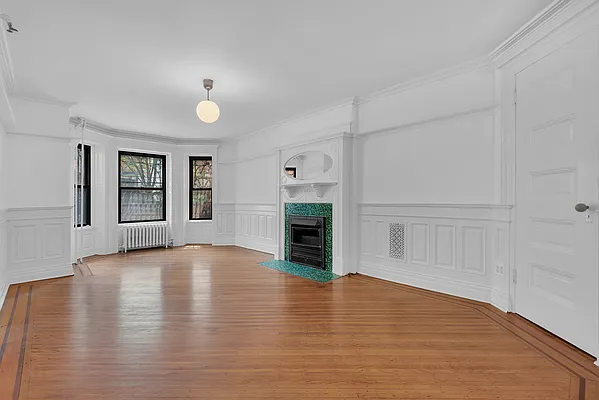 Rented by Corcoran | media 7