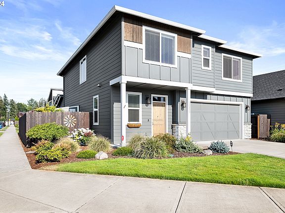 2nd image of 11235 NE 135th Ave