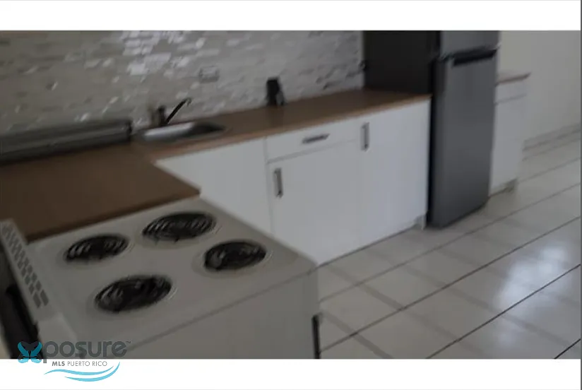 2 bed, 1.0 bath, 15938 sqft, $725 — Photo 2