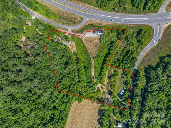 670 Us Highway 19, Mars Hill, NC 28754
