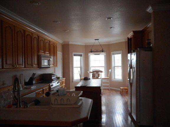4th image of 441 Walleye Dr