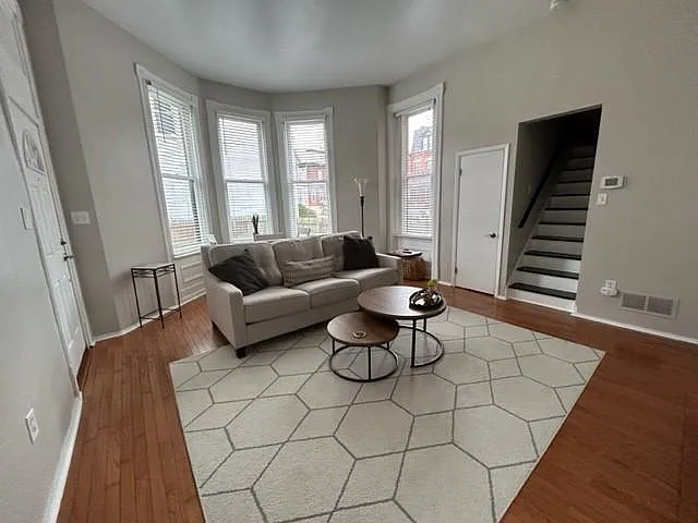1 bed, 1200 sqft, $2,525 — Photo 4