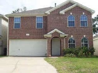 5014 Willow Point Dr, Conroe, TX 77303