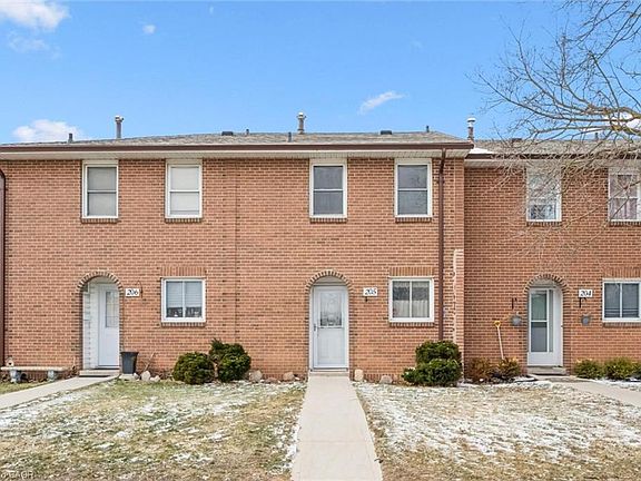 2nd image of 31 Greengate Rd #205