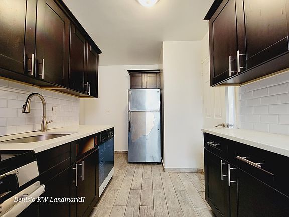 2nd image of 85 139th St Floor 1