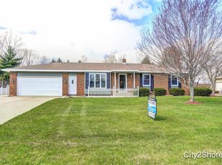 1709 Greenwoods Dr, Jenison, MI 49428