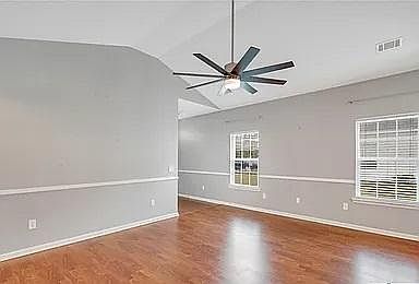 5th image of 40 Valley Oak Dr