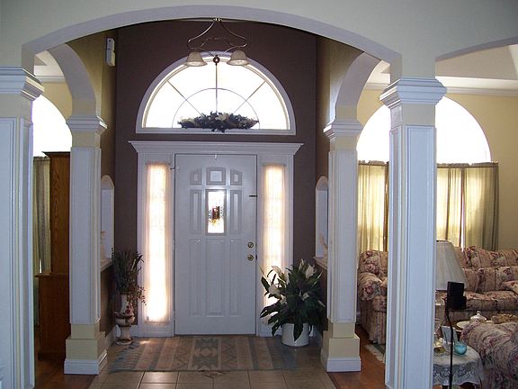 3rd image of 5667 Olde Kings Ct