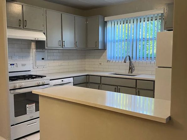 1447 W Touhy Ave #101