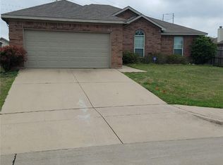 1500 Harwood Rd, Arlington, TX 76018