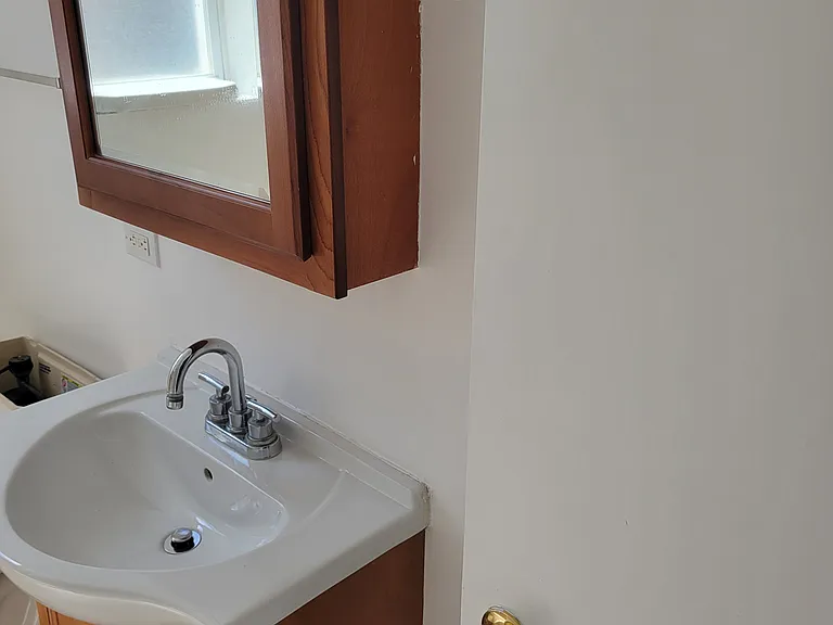 3304 W Fulton Blvd #3 — Photo 7