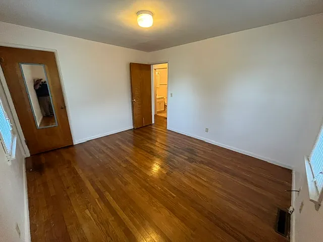 Bedroom #1