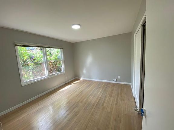 2nd image of 479 Carlos Ave