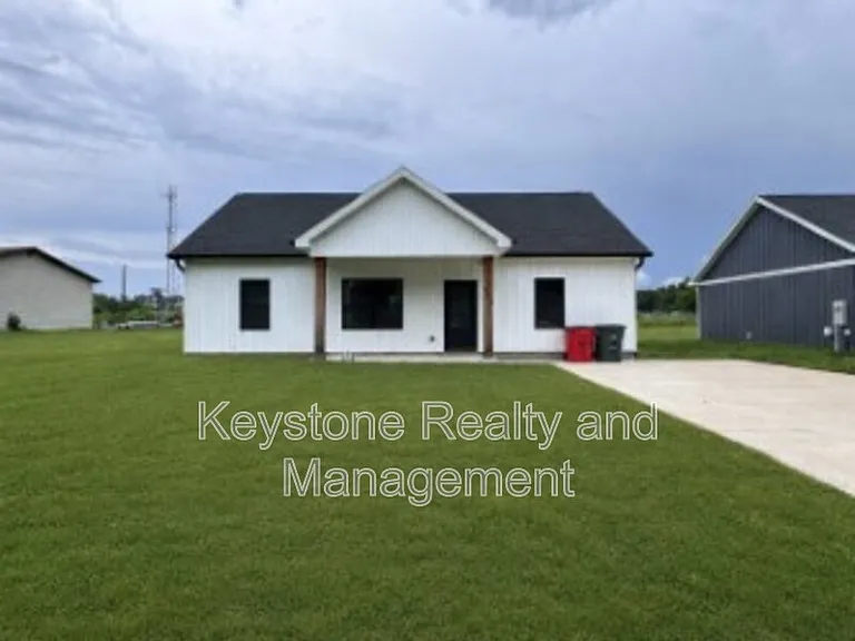 605 Colonette Dr — Photo 1