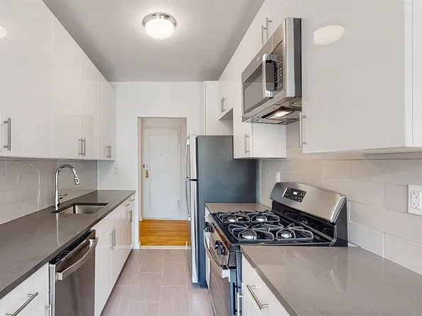 162-41 Powells Cove Blvd #4F, Queens, NY 11357