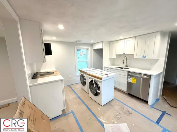 3 Hillside Ave #3, Somerville, MA 02145