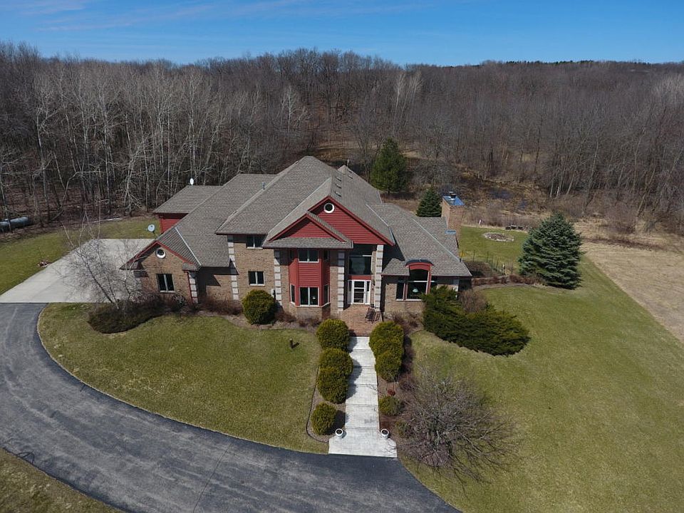 2nd image of 5986 Donegal Rd