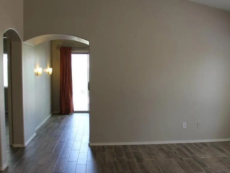 22660 W Adams Dr — Photo 6