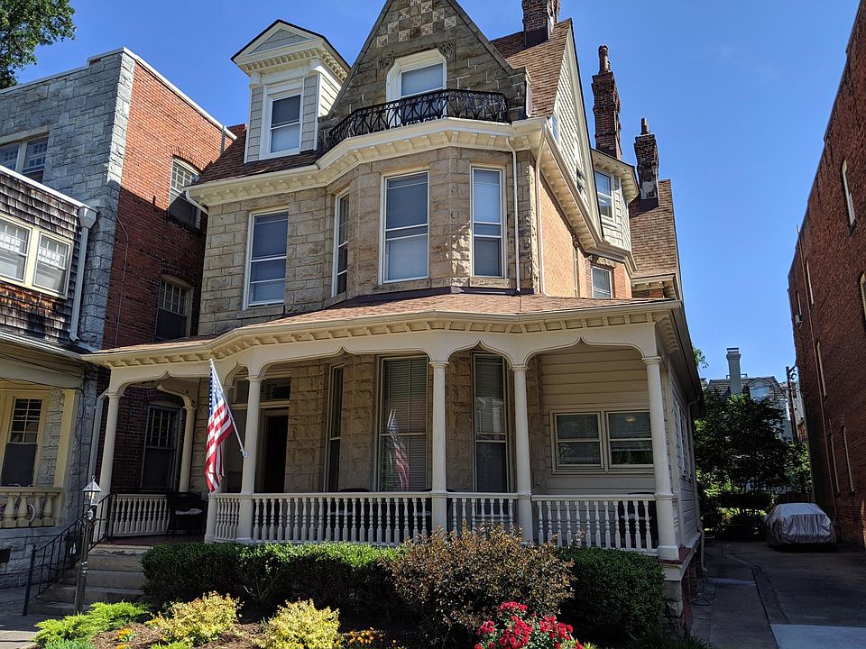 1st image of 422 Pembroke Ave APT 2