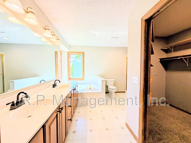 9293 Preserve Trl — Photo 12
