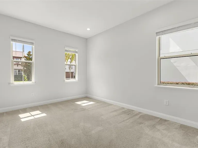 10511 Royal Cypress Way — Photo 41