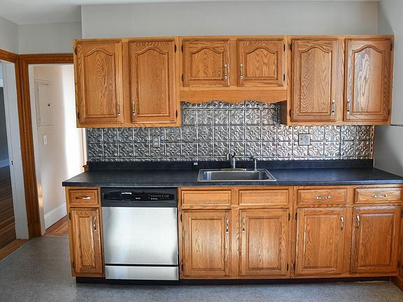 2nd image of 89 Elmira St #1