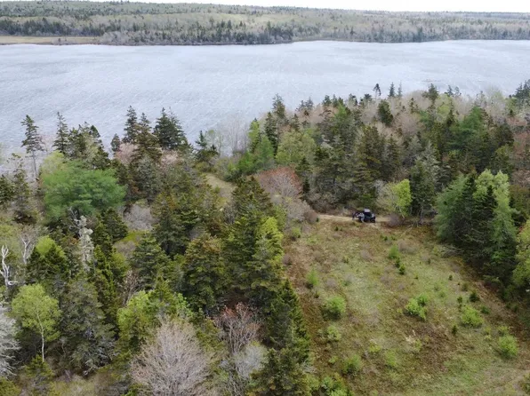 LOT Melbourne Rd, Yarmouth, NS B0W 1B0