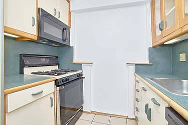 Rented by Living New York