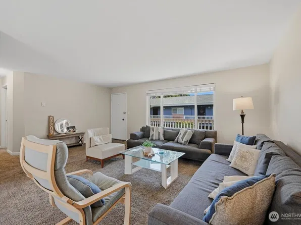 713 75th Street SE #A202, Everett, WA 98203