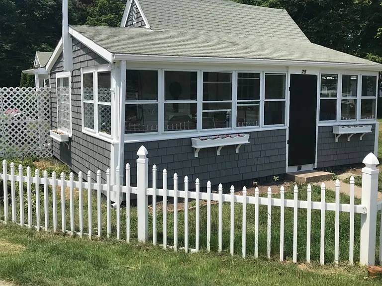 75 Route 130 — Photo 1