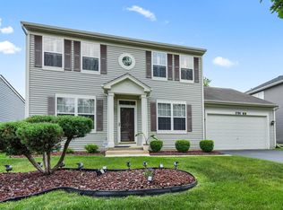 2781 Grand Ridge Cir, Aurora, IL 60503