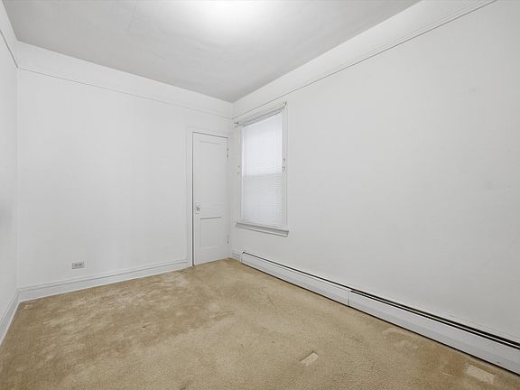 5th image of 3822 W 64th St