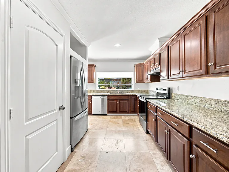 17006 Countrypark Ln — Photo 11