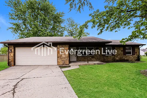 4467 Aristocrat Cir Photo 1