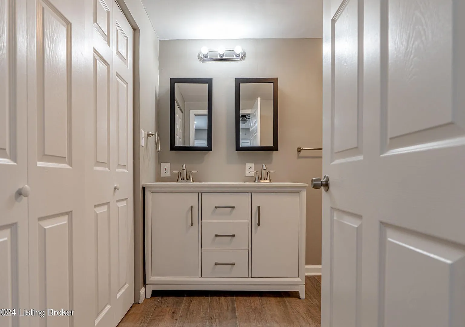 Newly Remodeled Germantown Home! — Photo 2